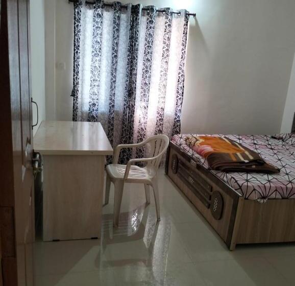 بنسيون Agarwal Guest House