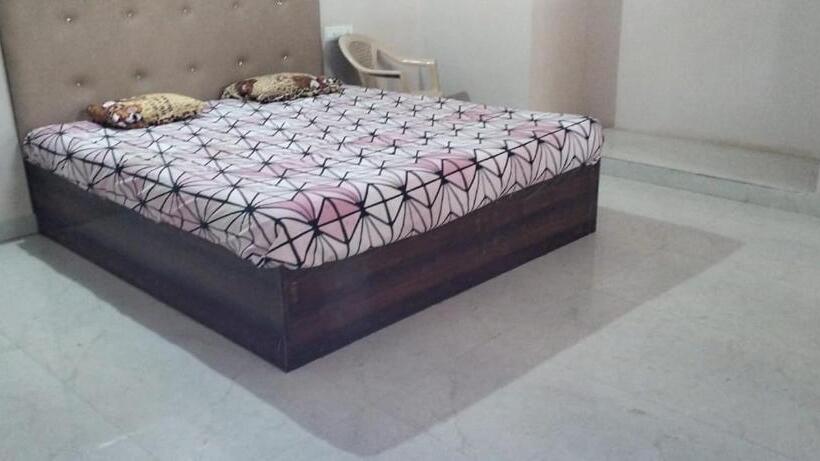 بنسيون Agarwal Guest House