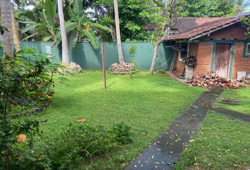 펜션 Apartment Inn