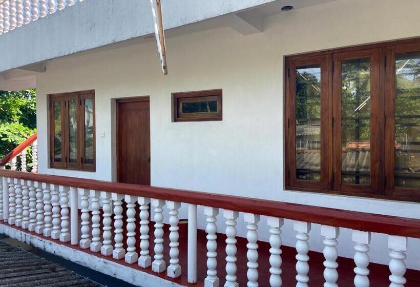 펜션 Apartment Inn