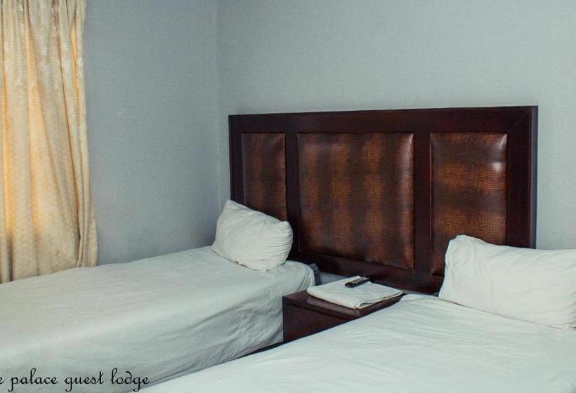 بنسيون Eagle Palace Guest Lodge Lichtenburg