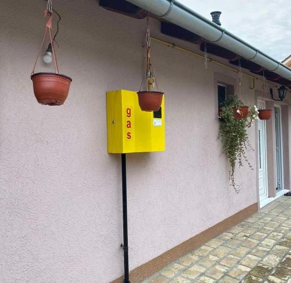 پانسیون željana Rooms