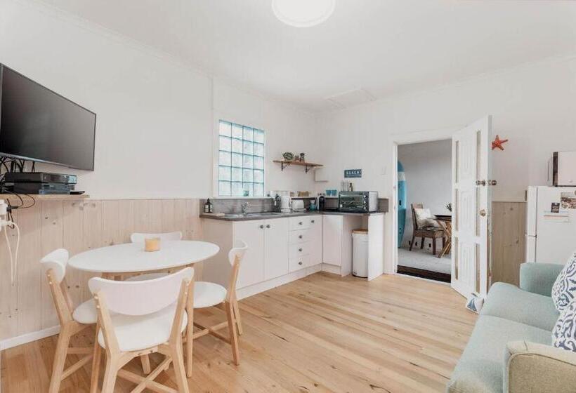 פנסיון Happy Daze 2