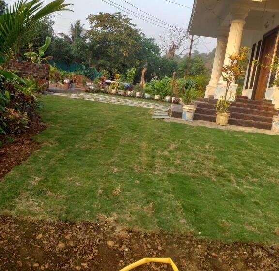 펜션 Happy Stay Villa   Kashid Beach