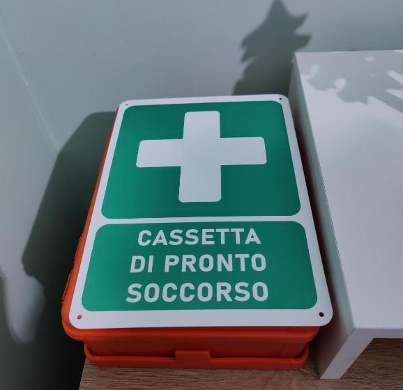 پانسیون Il Vicoletto Holiday Rooms