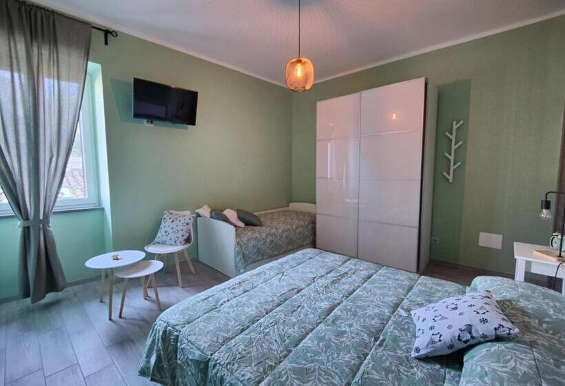 پانسیون Il Vicoletto Holiday Rooms