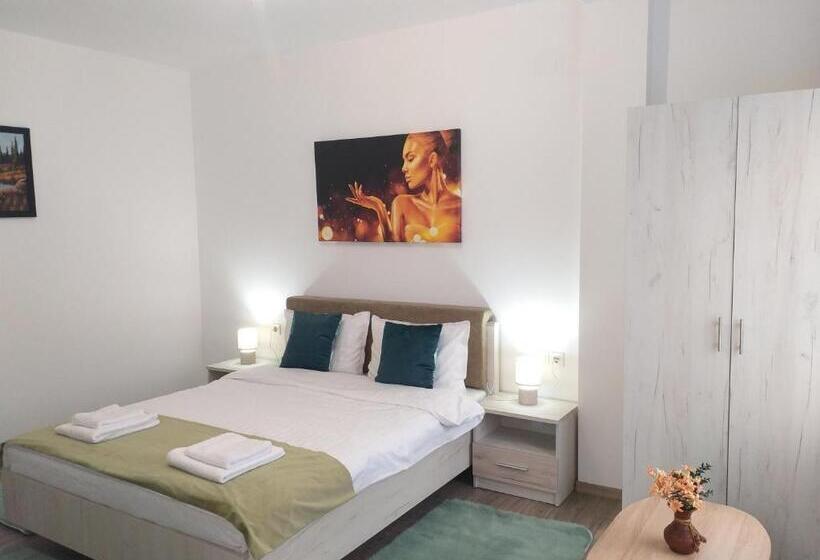 Пансион Luxury Runk House