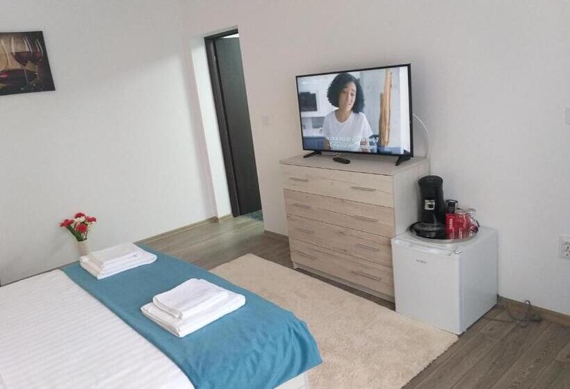 Пансион Luxury Runk House