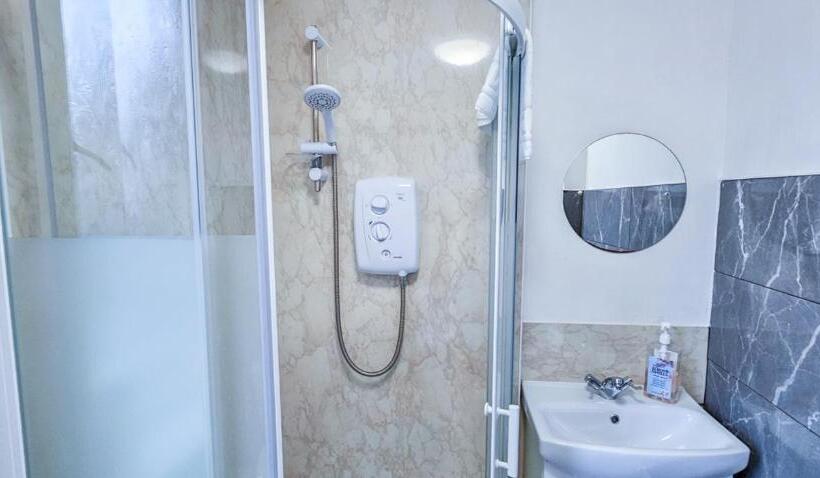 Пансион Mystayinn Telford Guest House