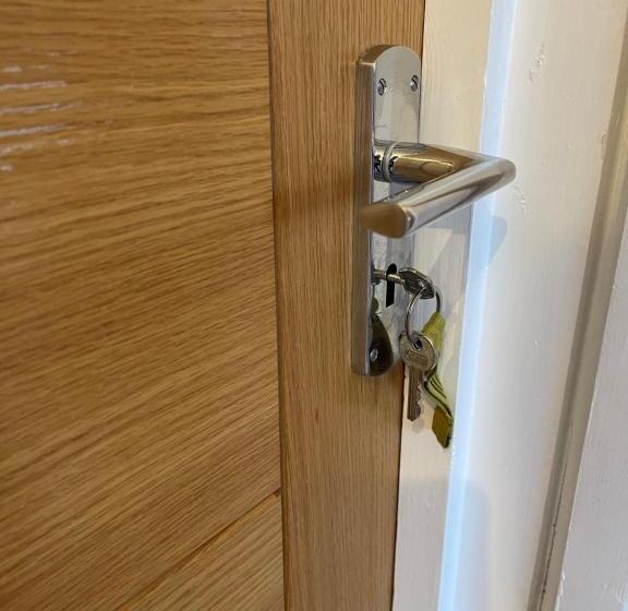 بنسيون Nishat & Amaan