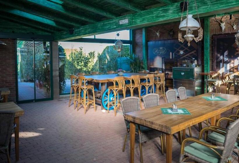 펜션 Penzión Royal