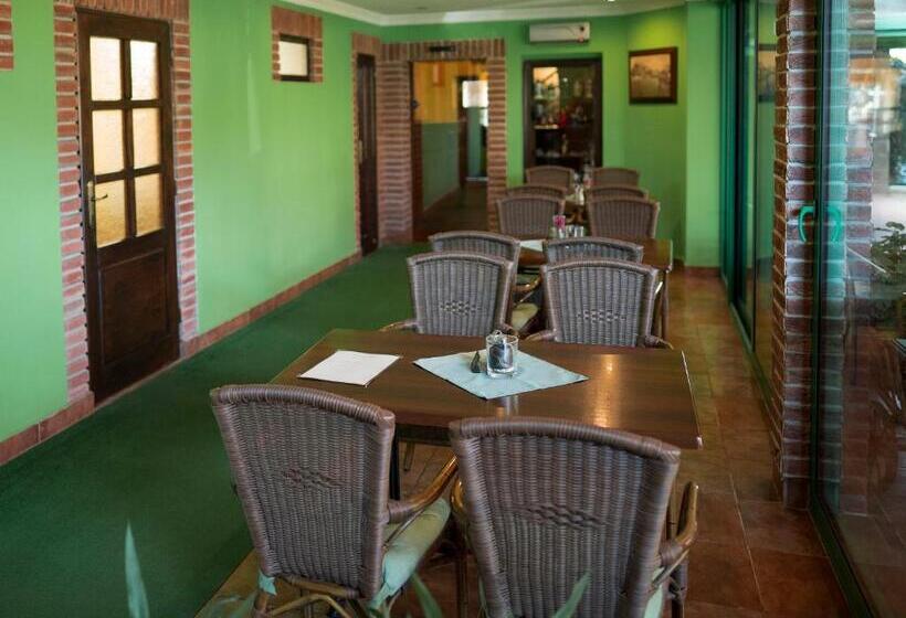 펜션 Penzión Royal