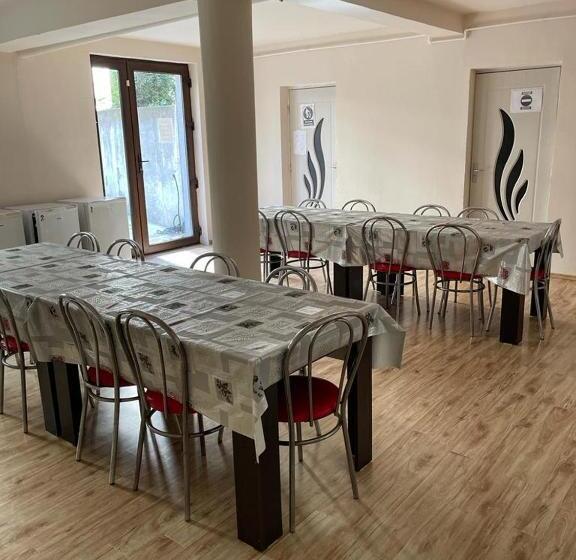 ペンション Riana