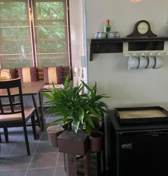 Пансион River Flow House Bangtanod