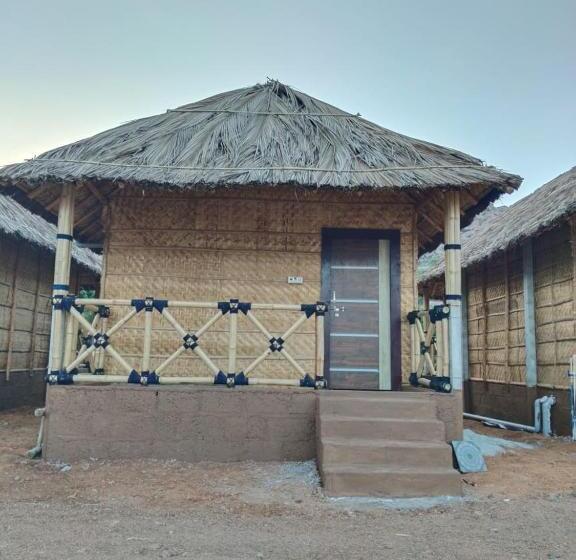 پانسیون Sunny Guest House