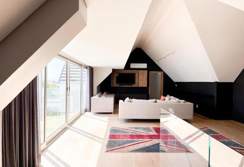 ペンション Sunset Lodge Guest House