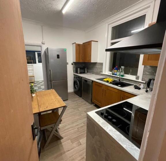 膳宿费 Sweet Home