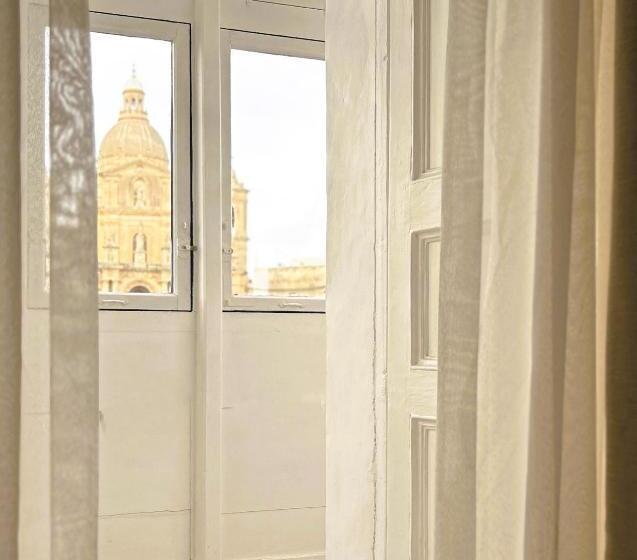 پانسیون The Siggiewi Suites