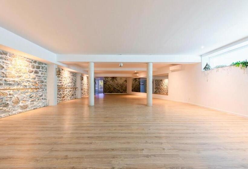 بنسيون Chambre D Hôtes De Luxe, Toulon Mourillon, 4 Belles Chambres, Piscine