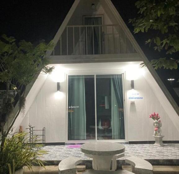 리조트 วิวธารารีสอร์ท