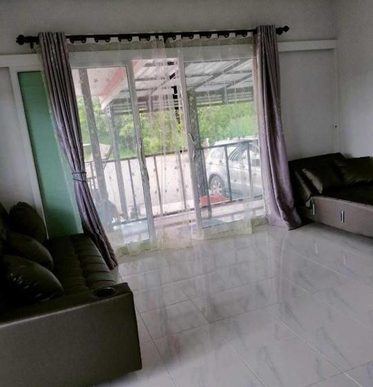 渡假胜地 Bankhu Homestay บ้านคู่โฮมสเตย์