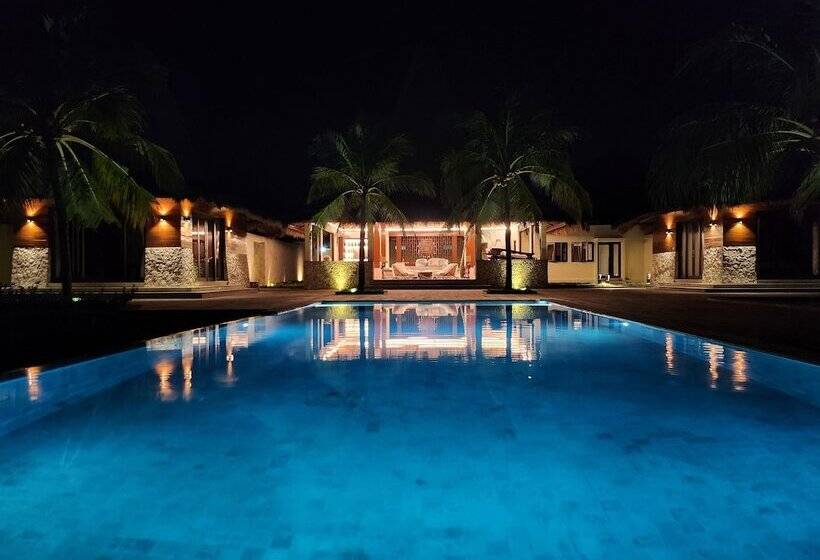 리조트 Kandora Luxury Villas