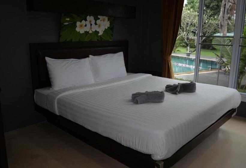 Airport Garden Resort