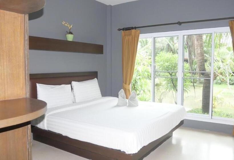 Airport Garden Resort