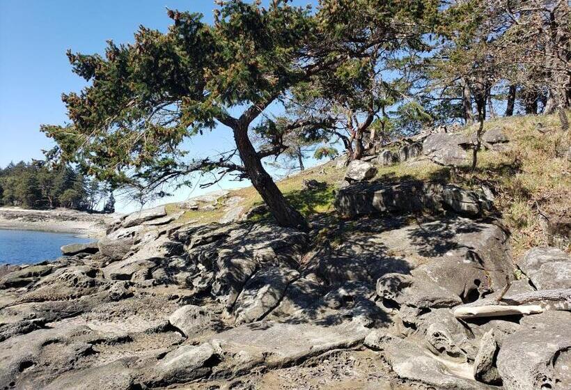 Resort Otel Page S Inn On Silva Bay