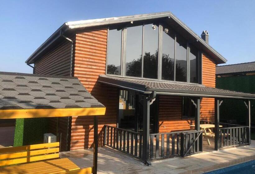 Sapanca Fami̇ly Resort