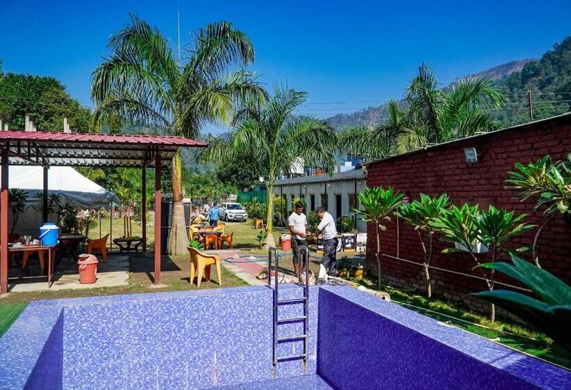 The Family And Friends Resort Rishikesh