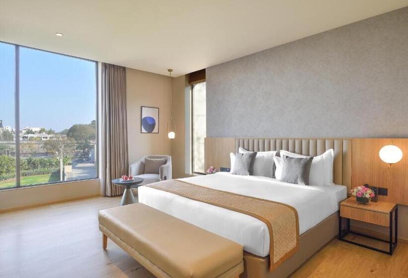 Treat Hotel, Nashik City Center