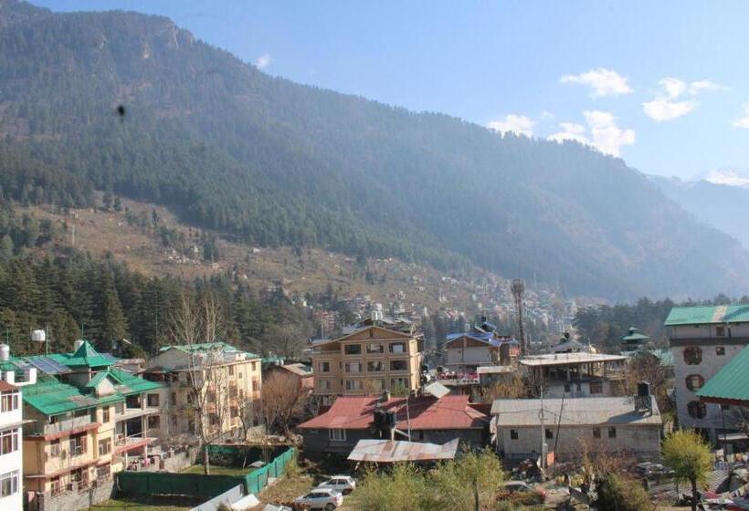 Trippy Turtle Hostel