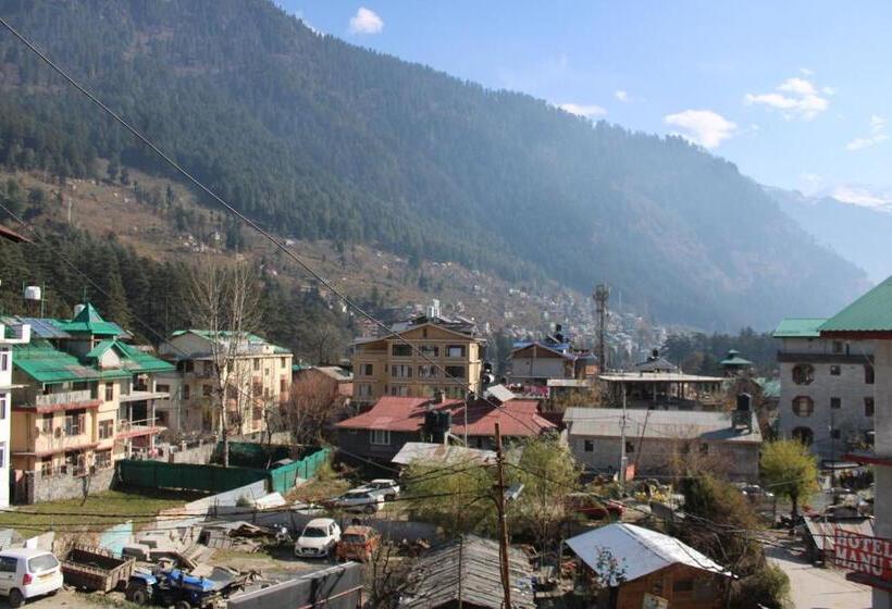 Trippy Turtle Hostel