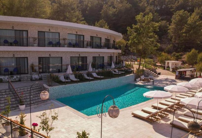 Xen Deluxe Boutique Hotel And Restaurant