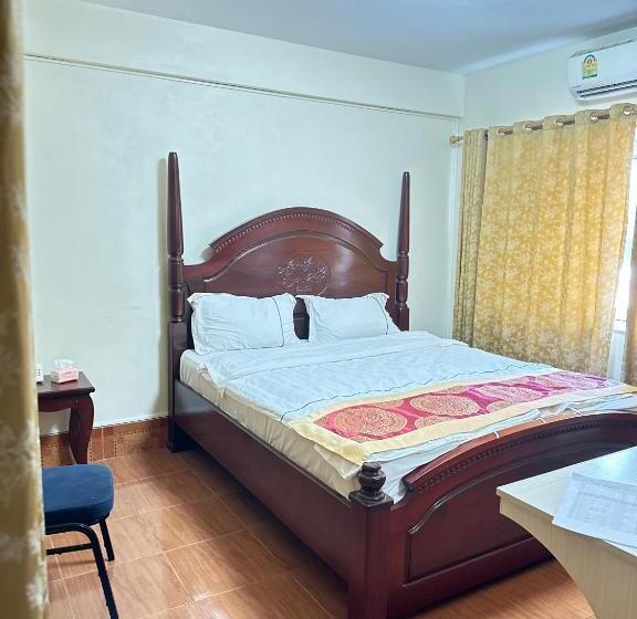 万象莉莉酒店 Lily