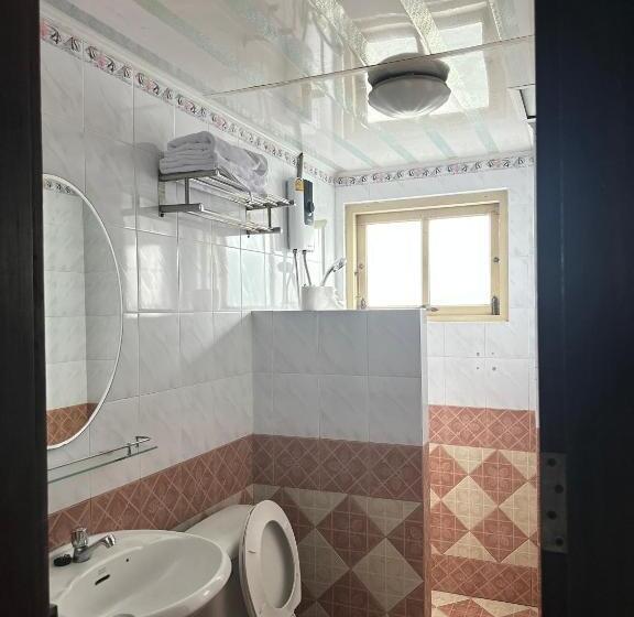 万象莉莉酒店 Lily