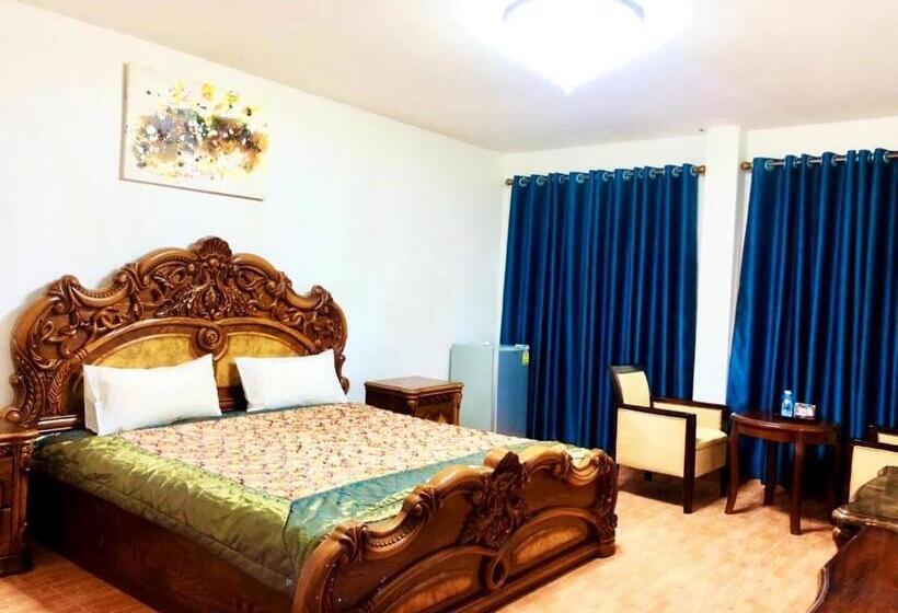 万象莉莉酒店 Lily