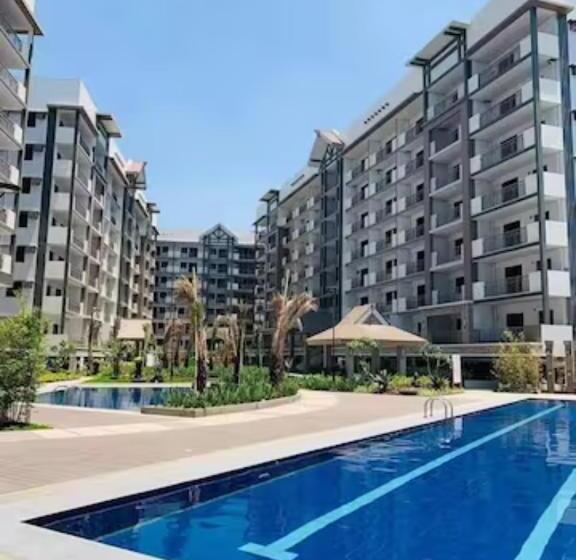 2br!! Alea Residences Near Airport And Moa! Free Parking!