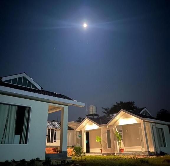 旅馆 Bir Backpackers