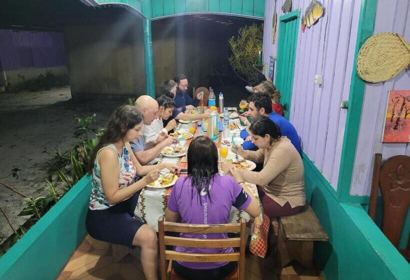 ユースホステル Canto Dos Passaros