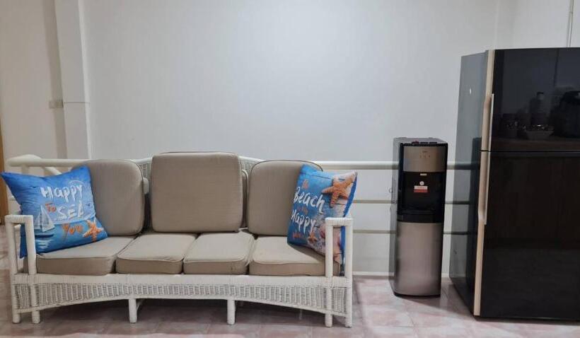 호스텔 Costa Bed Cha Am