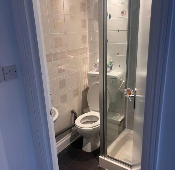 ユースホステル Southstreet Suites