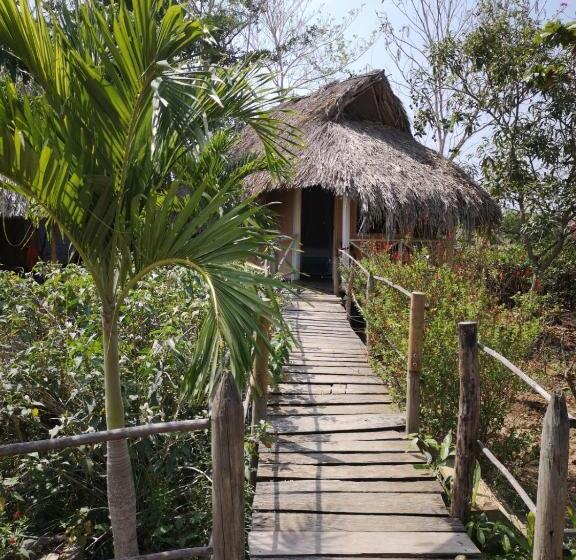 مبيت وإفطار Cabañas La Múcura