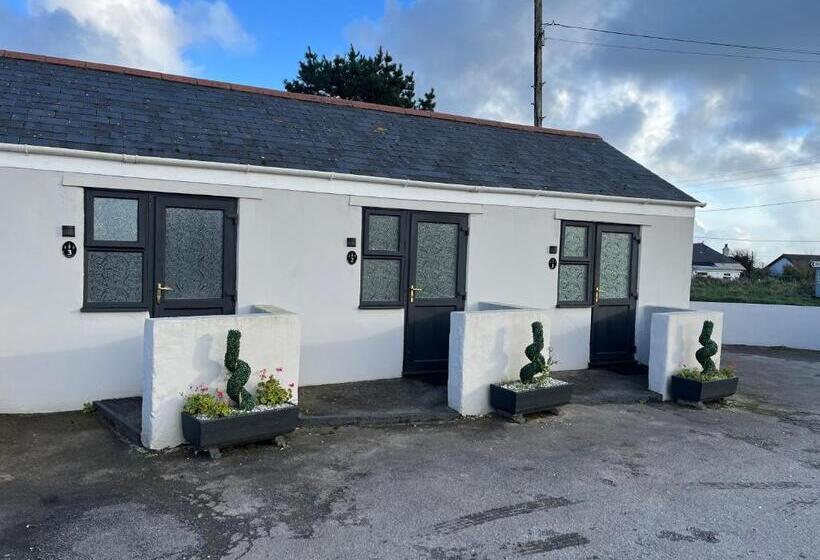 ベッドアンドブレックファースト Chiverton Arms