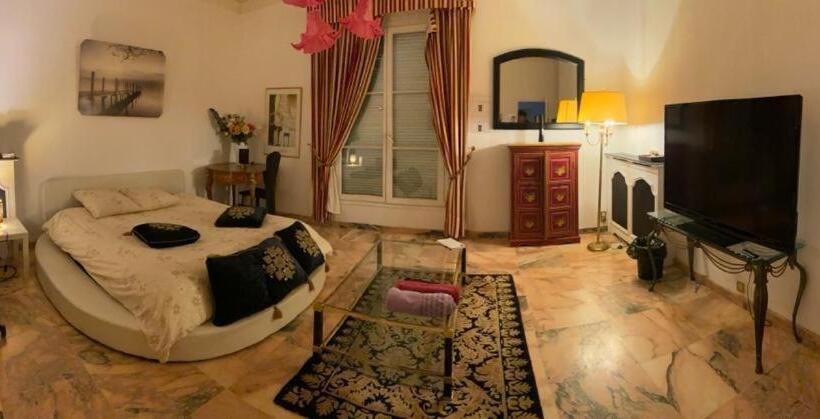 مبيت وإفطار La Demeure D Iris