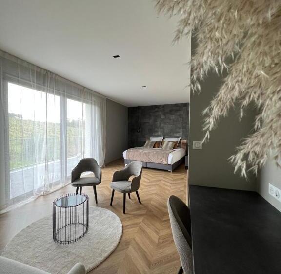 Bed and Breakfast Le Clos Des Huy Prés