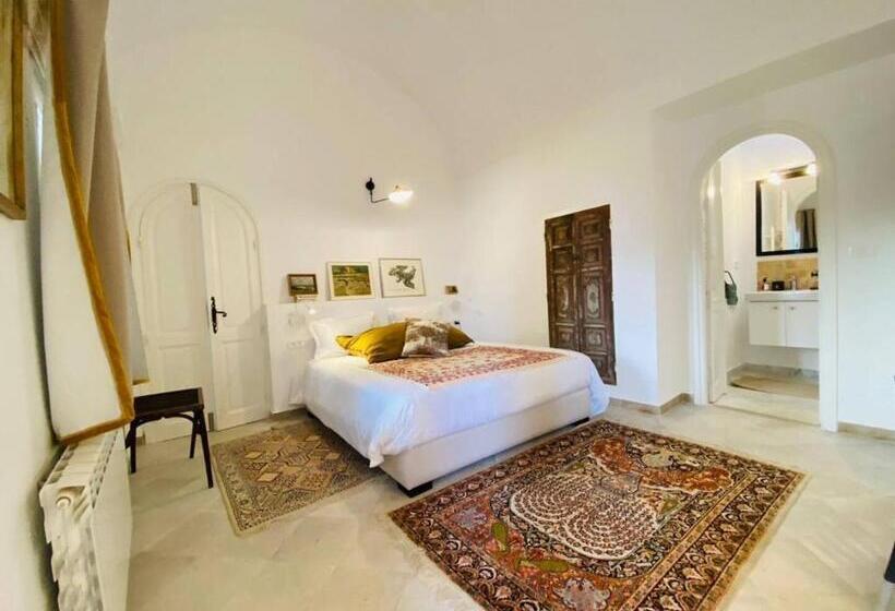 تختخواب و صبحانه Lella Zohra, Studio Avec Piscine à Sidi Bou Said