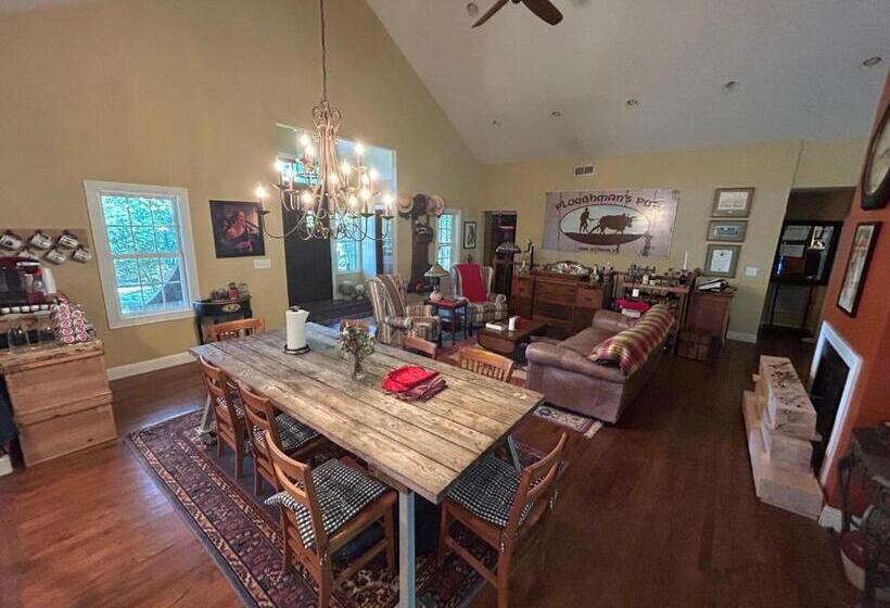 مبيت وإفطار Room #1 For Two Guests Corriedale Farm