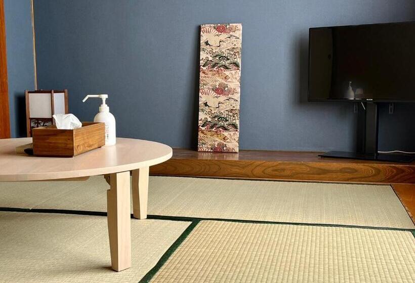 مبيت وإفطار Yuzawa House